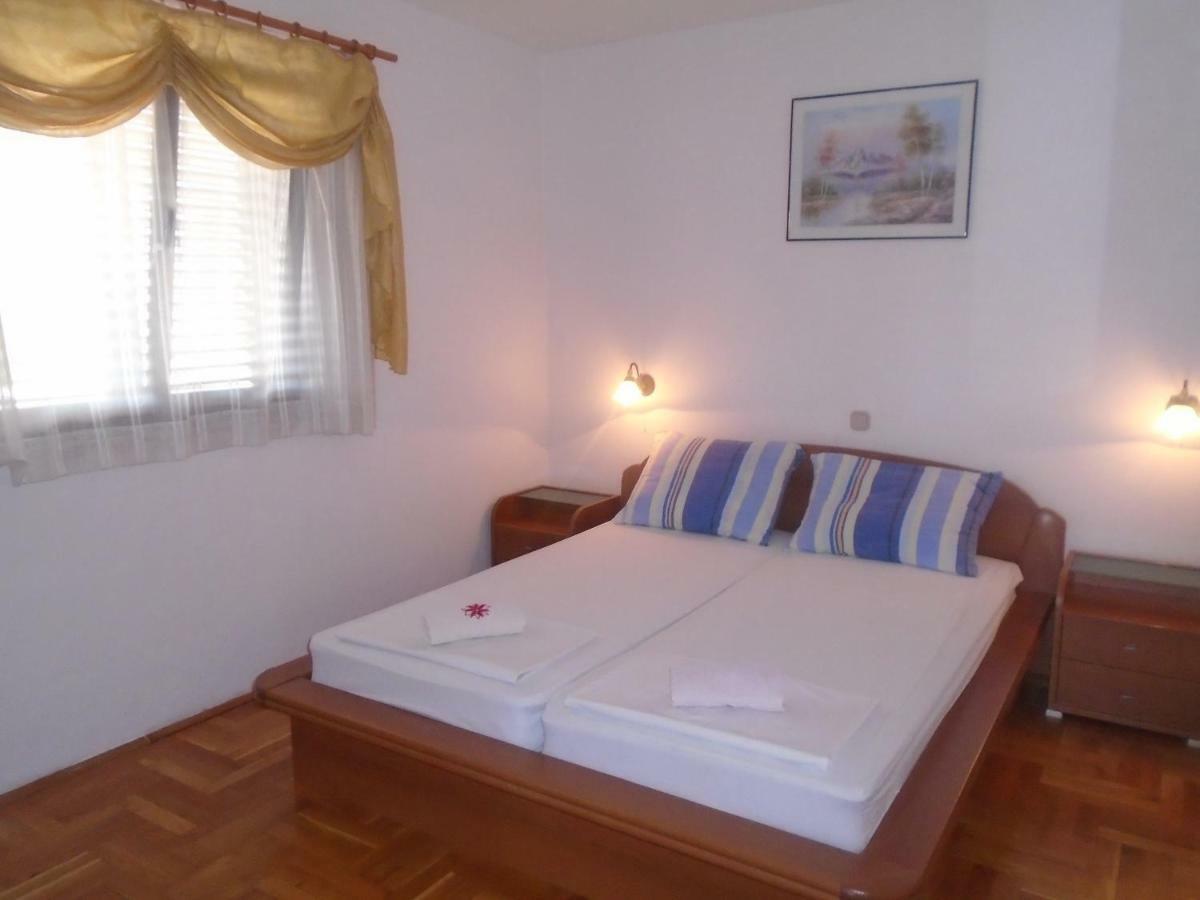Apartments Sveti Anton Orebic Ngoại thất bức ảnh