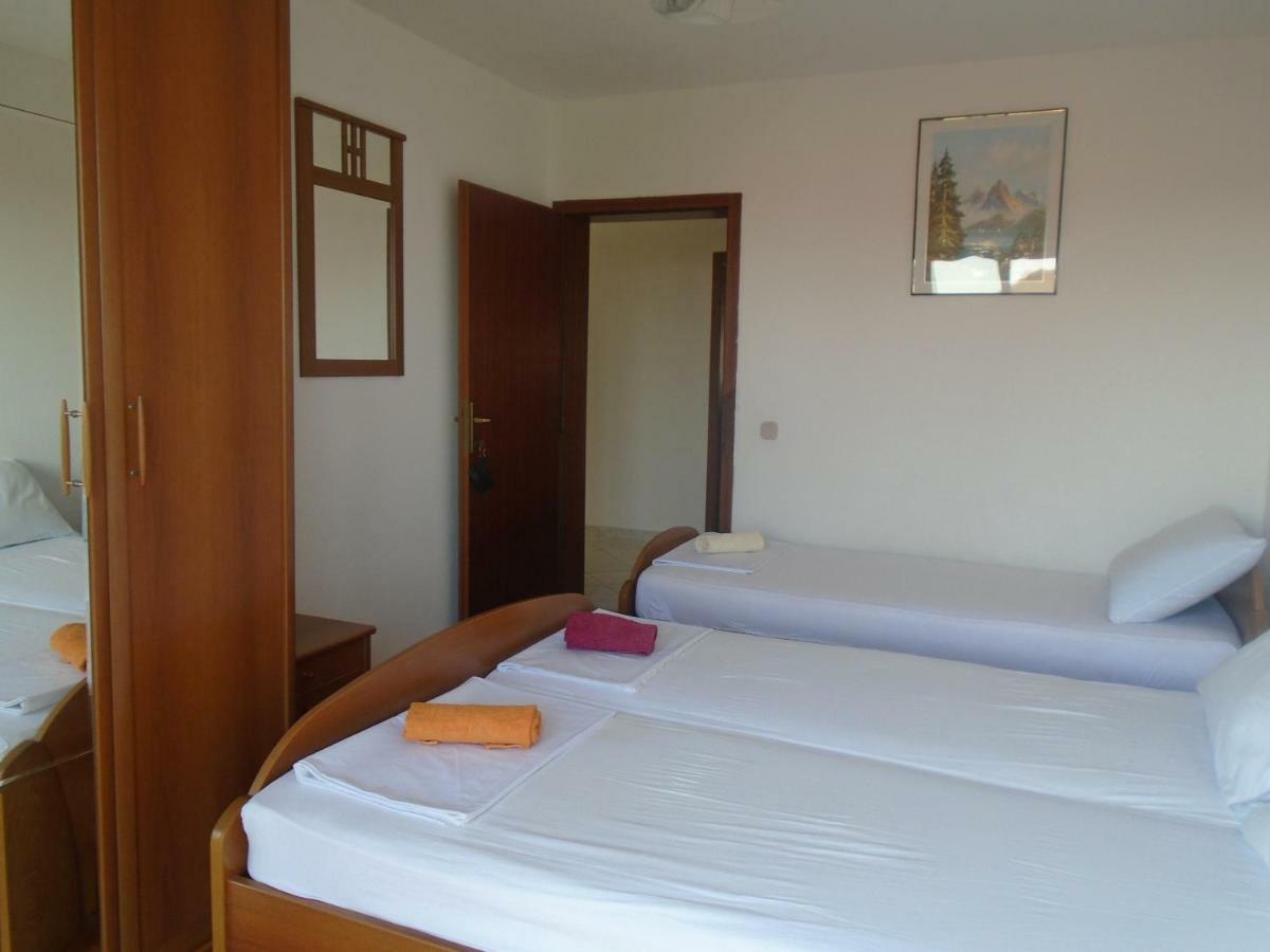 Apartments Sveti Anton Orebic Ngoại thất bức ảnh