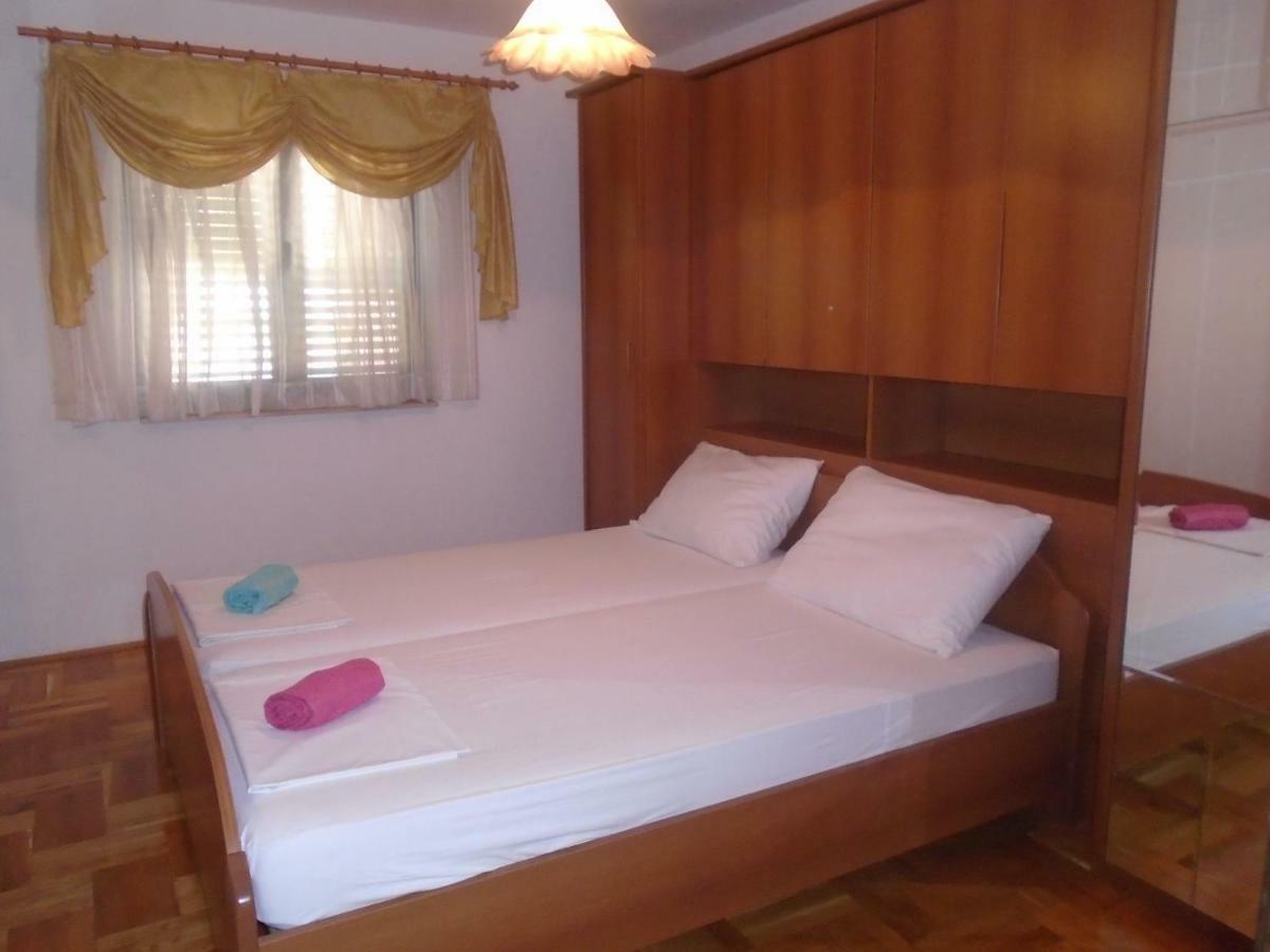 Apartments Sveti Anton Orebic Ngoại thất bức ảnh